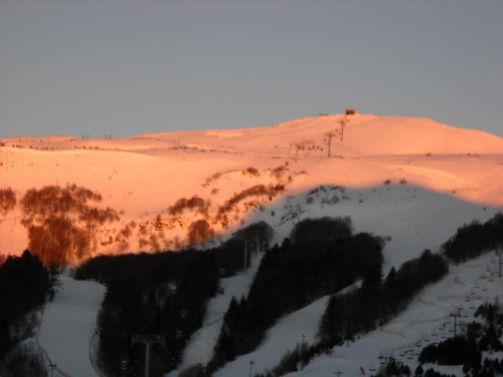 Hotel Gergovia Super Besse Exterior foto